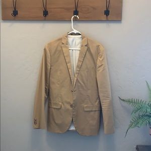 Like new gold/tan blazer slim fit